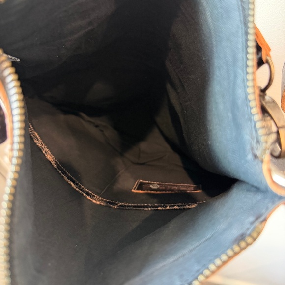 Bed Stu Tahiti Fold over Crossbody - Picture 3 of 3